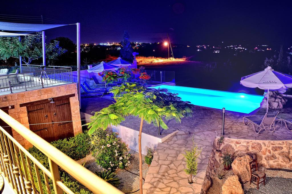 Dionysos Villa Péjia Kültér fotó